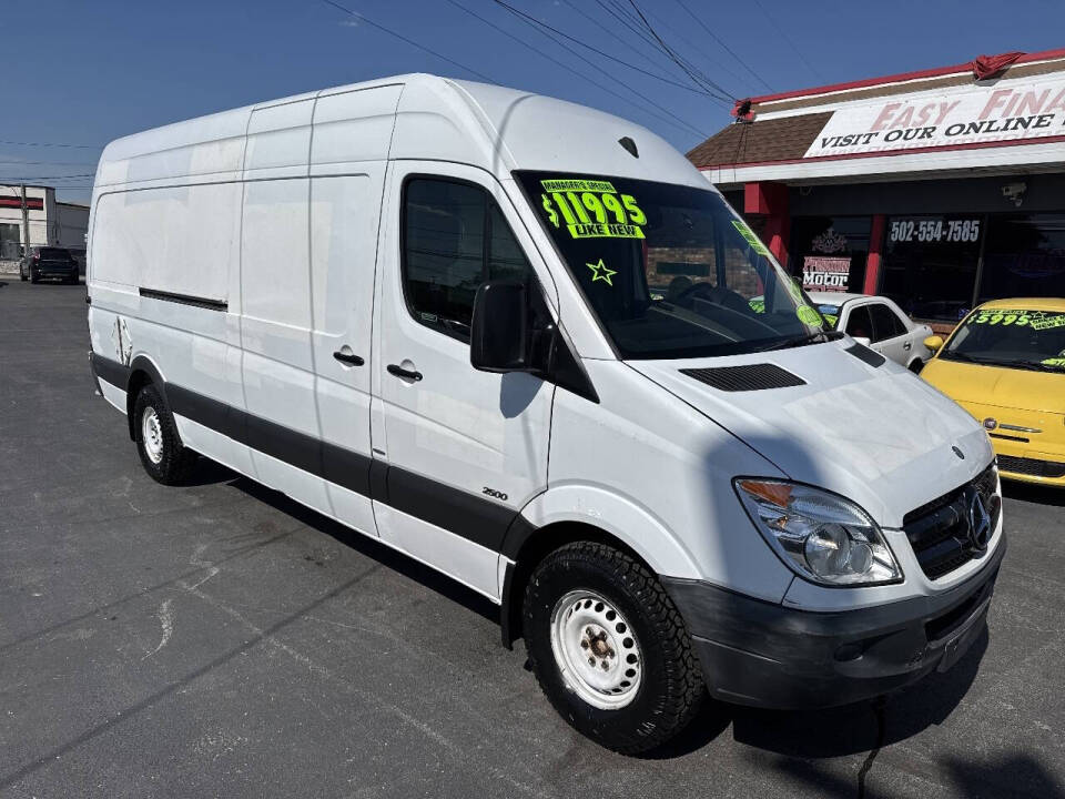 mercedes-benz sprinter van 2011 WD3PE8CB5B5567753 image mercedes-benz sprinter van 2011 WD3PE8CB5B5567753 image